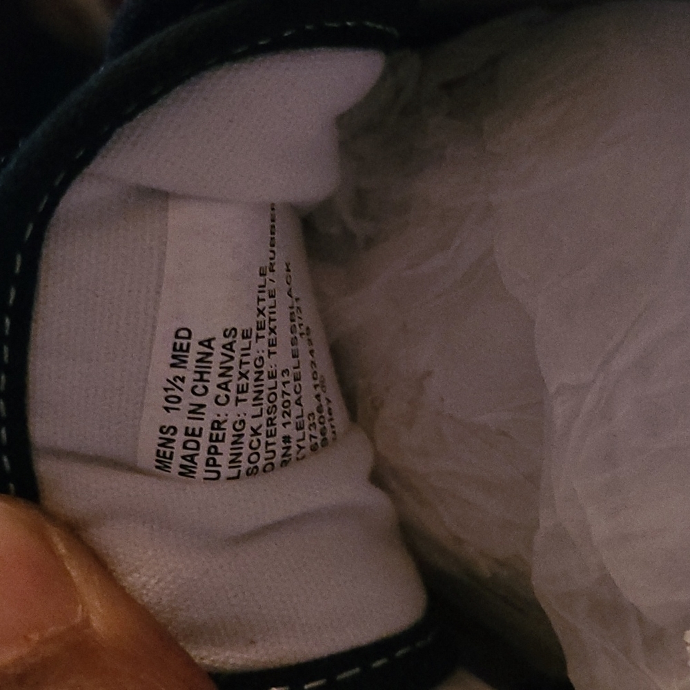 New Hurley lace look slip-ons size 10.5 - Picture 8 of 8